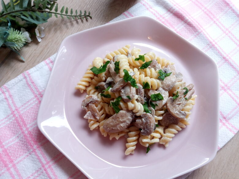 Pasta funghi e ricotta