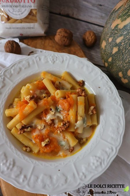 Pasta con zucca e gorgonzola