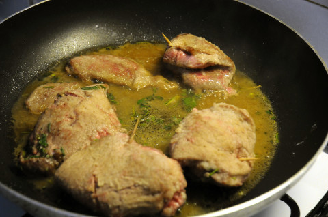 Filetto di manzo con porcini e fontina