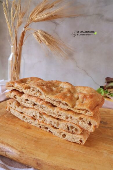 Schiacciata integrale toscana